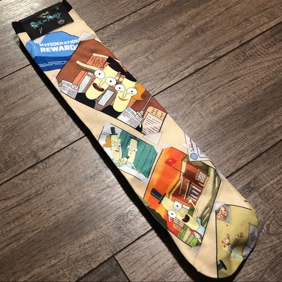 (SALE🚨) Rick And Morty Socks - Picture 2 of 5